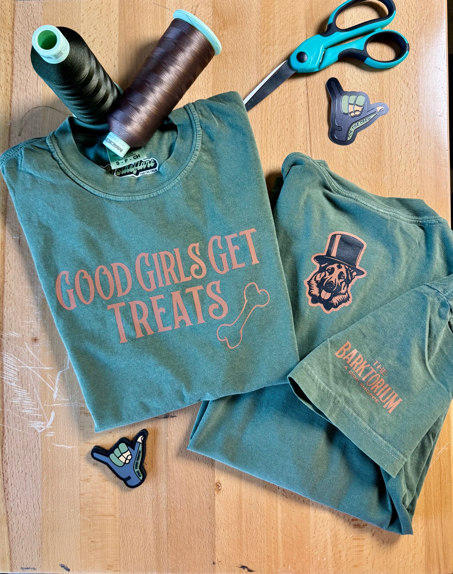 GOOD GIRLS GET TREATS | The Barktorium Tee